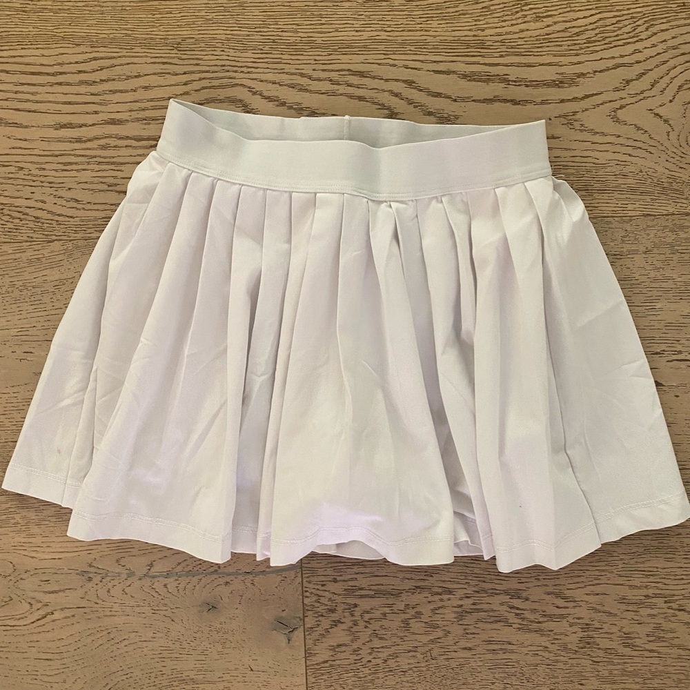 Athleta girl white tennis skirt